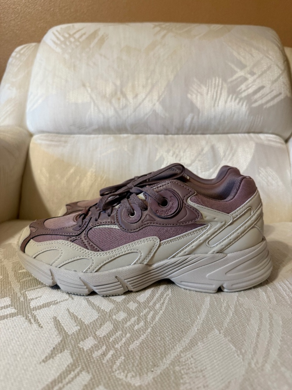 Adidas Astir